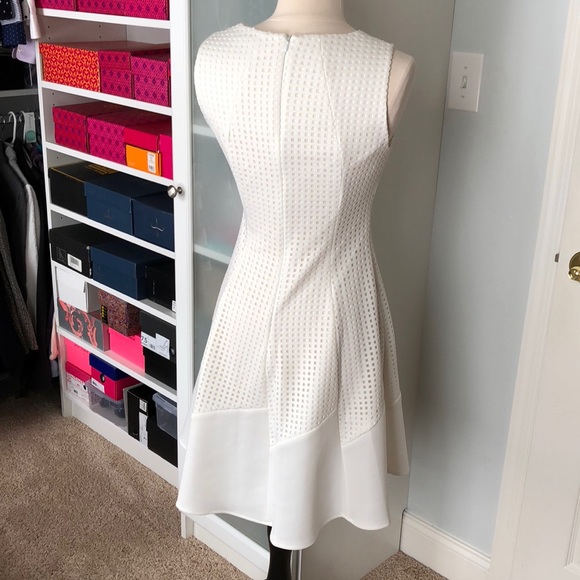 Perfect Condition white dress - Picture 2 of 4